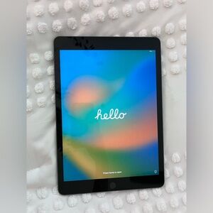 BRAND NEW Apple 9th generation iPad WiFi 64GB